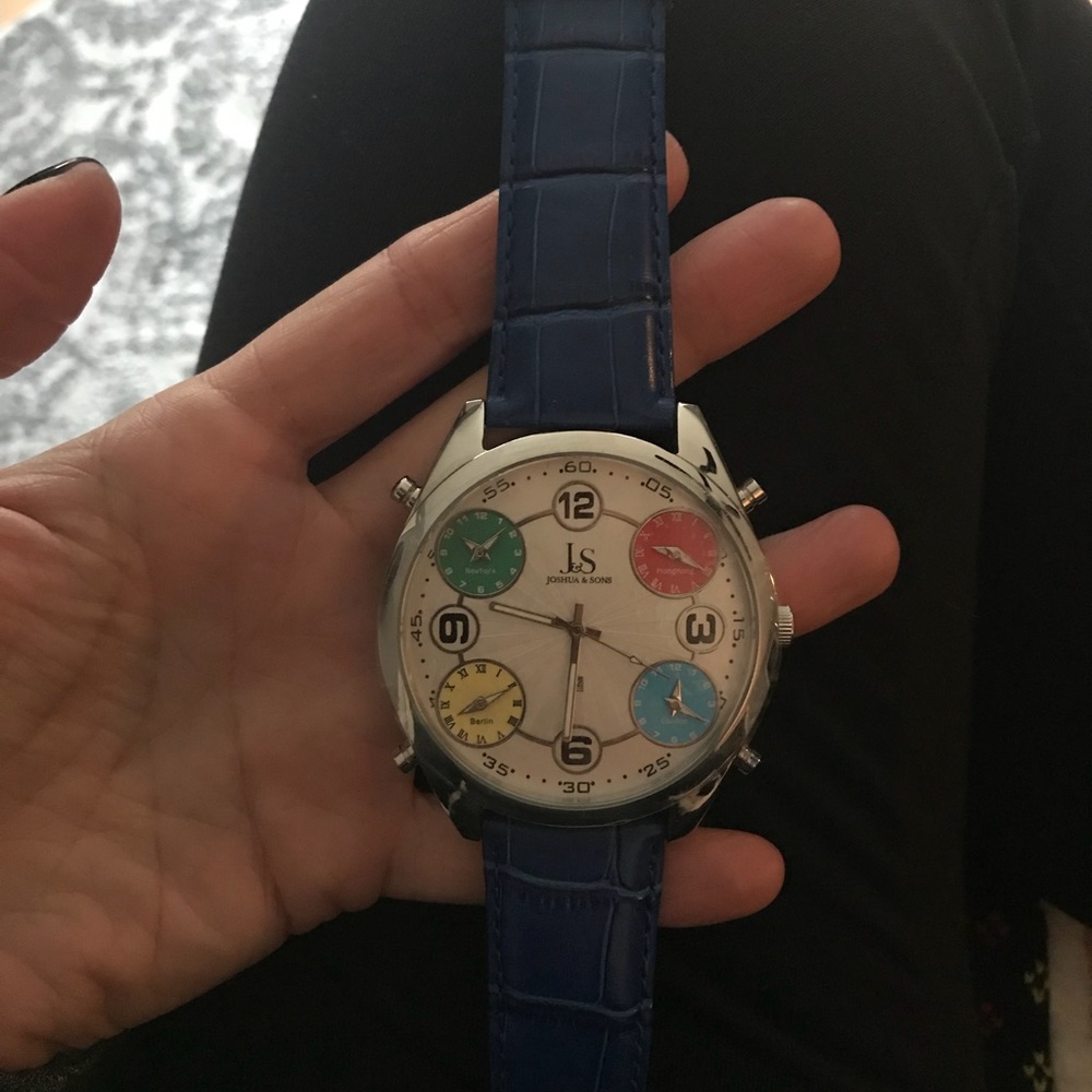 Joshua & Sons Fully Automatic Watch - MINT!